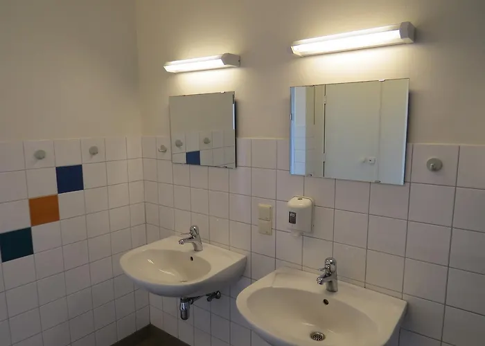 Jugendherberge List *